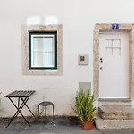Classic Homes: Bright & In Belem * Lisbon