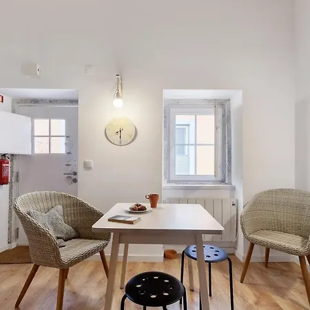 Classic Homes: Bright & In Belem Prázdninový dům *