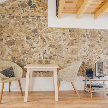 Classic Homes: Bright & In Belem Holiday home Lisbon
