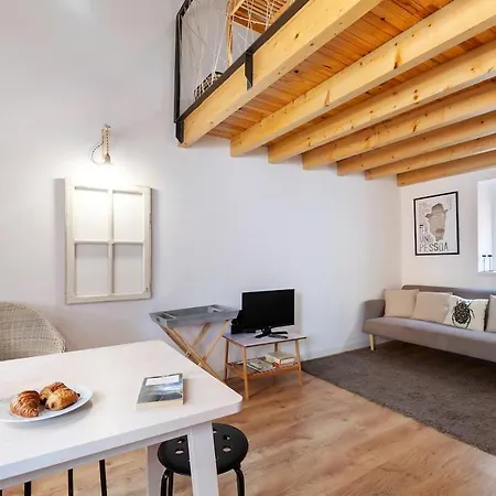 Classic Homes: Bright&central In Belém Сasa de vacaciones