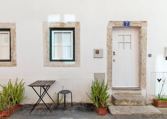 Classic Homes: Bright & In Belem * Лиссабон