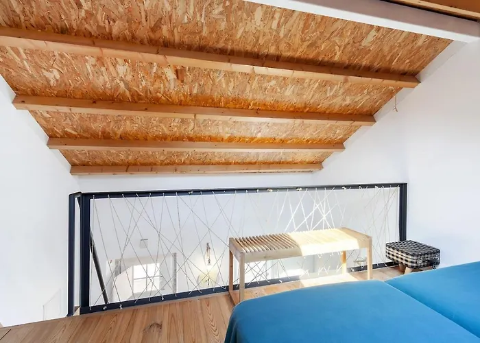 Classic Homes: Bright & In Belem *