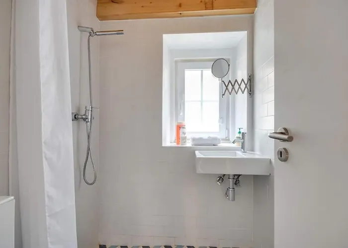 Classic Homes: Bright & In Belem * Лиссабон