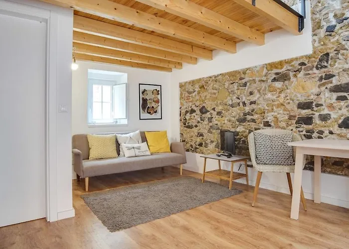 Classic Homes: Bright & In Belem *