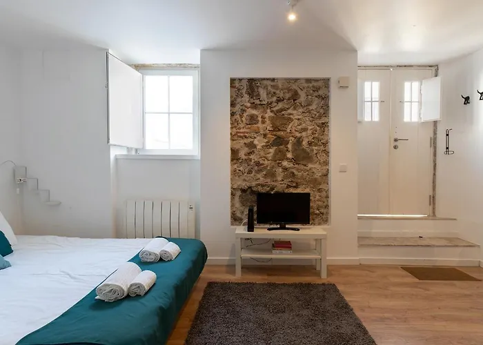 Classic Homes: Bright & In Belem Дом отдыха Лиссабон