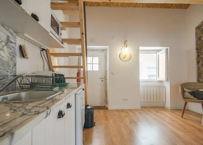 Classic Homes: Bright & In Belem * Лиссабон