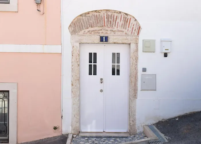 Дом отдыха Classic Homes: Bright & In Belem *