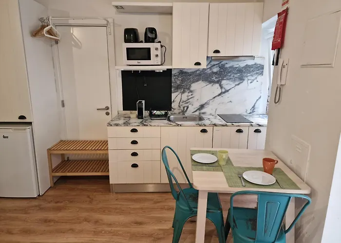 Дом отдыха Classic Homes: Bright & In Belem